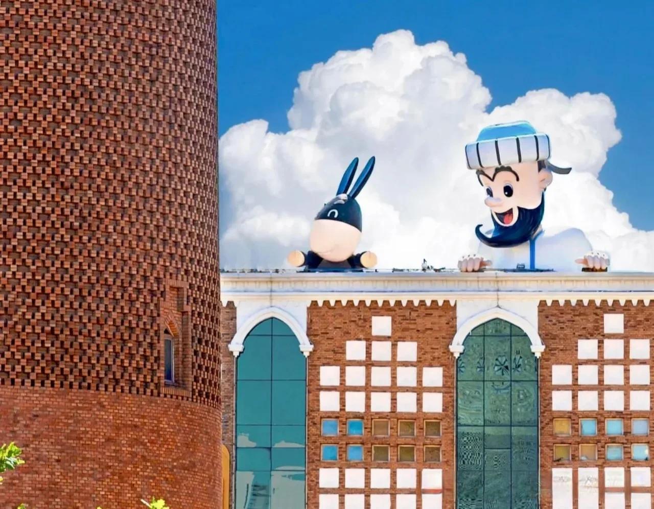 乌鲁木齐:西域之窗的时空叠影