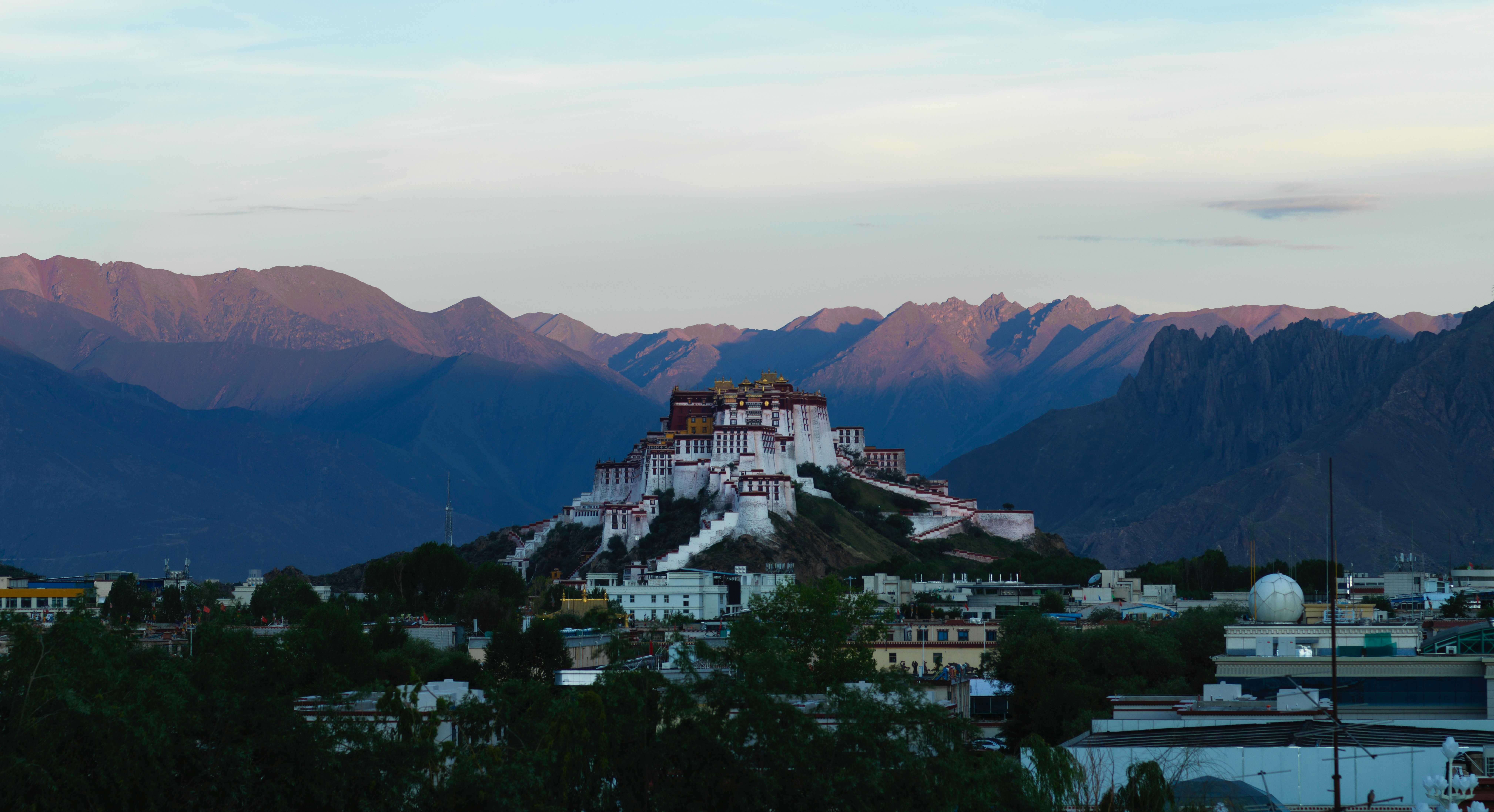拉萨.jpg